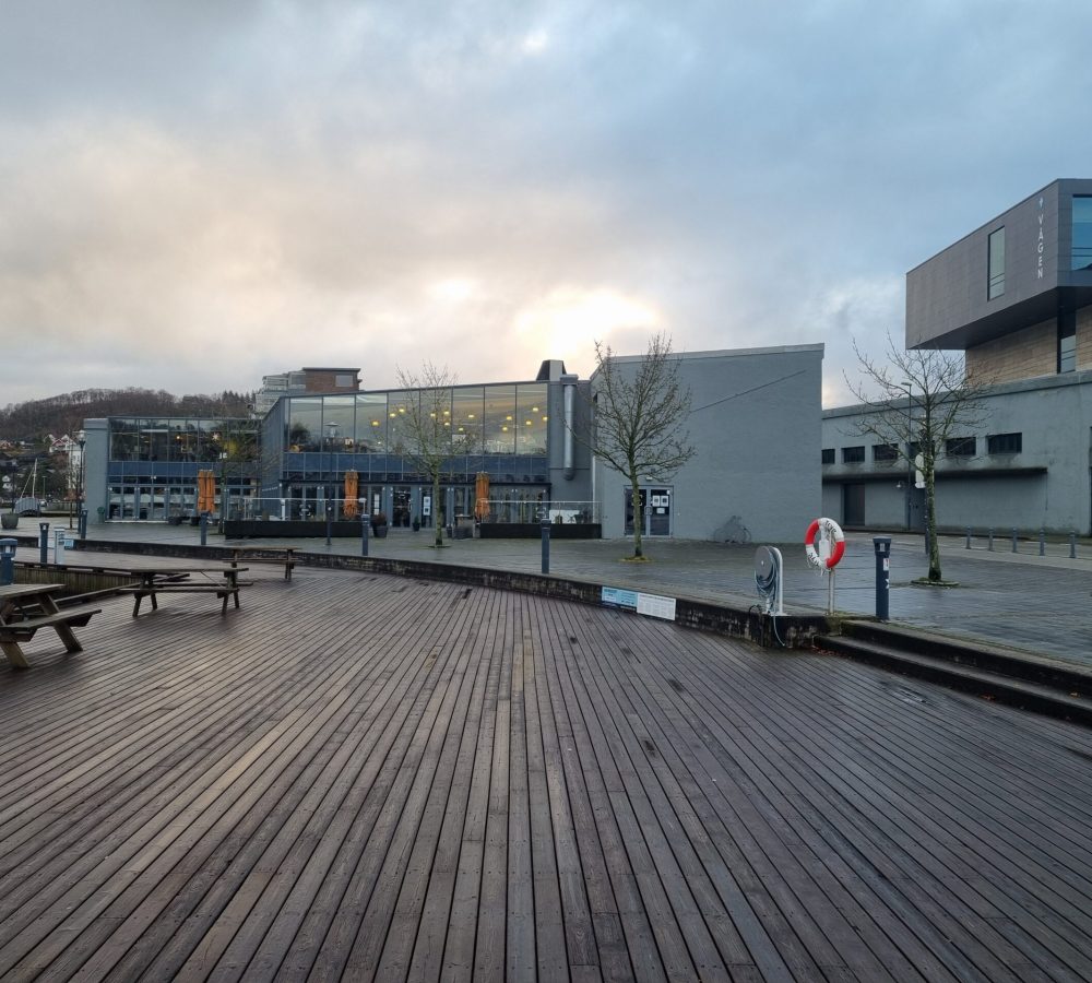 Sandnes havn – bygg fra Sveins tidligere prosjekter
